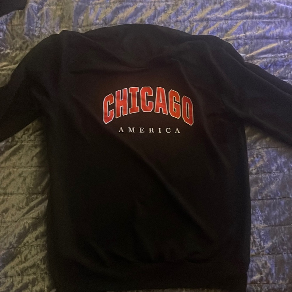 Chicago America sweater